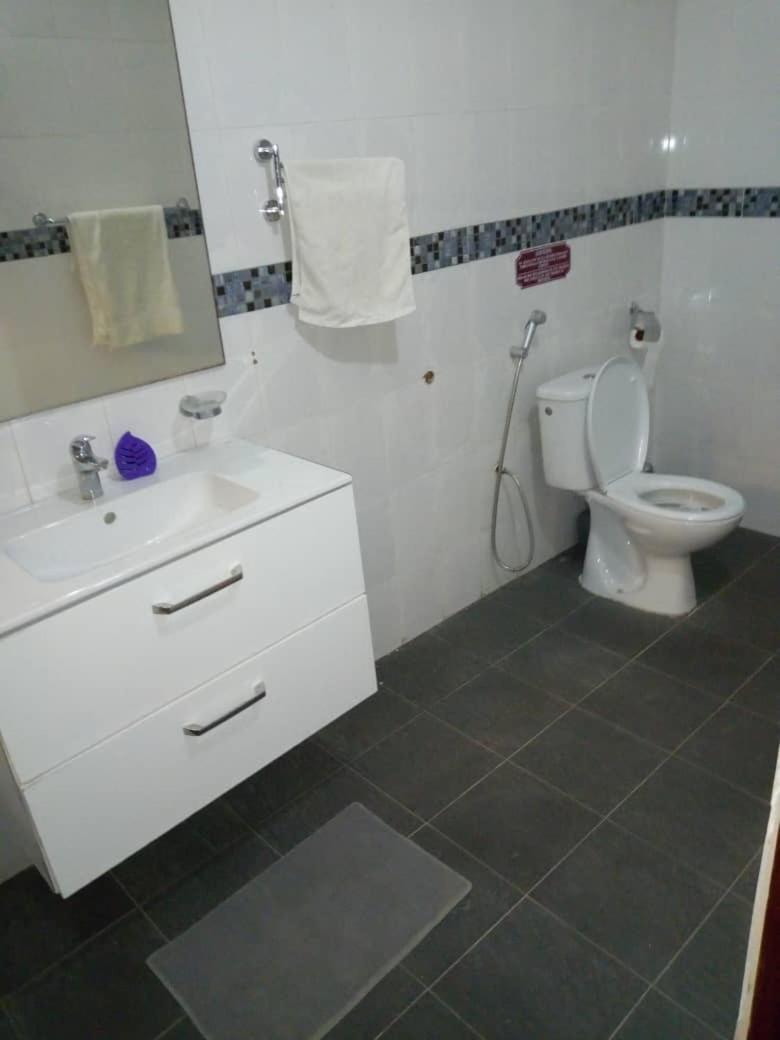 Residence Hoteliere Olympus Dakar Exterior photo